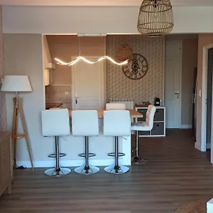Maison Au Coeur D'un Village Classé Hébergement de vacances Sauveterre-de-Rouergue