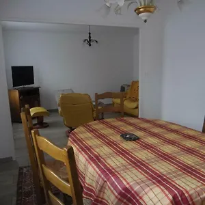 De Marilou **** Hébergement de vacances Thiézac